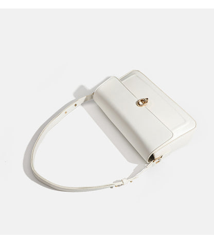 Vintage Charm Shoulder Bag